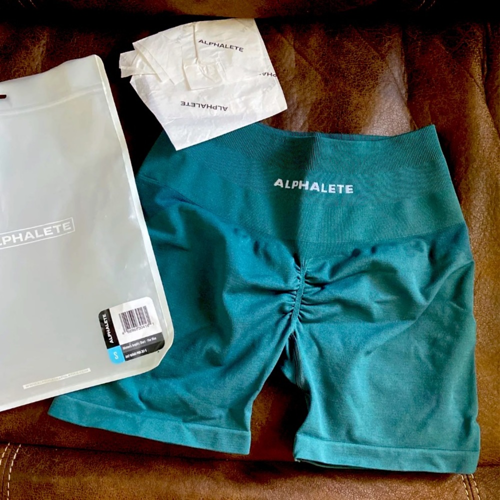 Amplify shorts